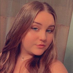 Meet your Posher, Maddie